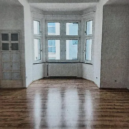 Charmante Altbauwohnung Im Herzen Der Stadt 4 Personen