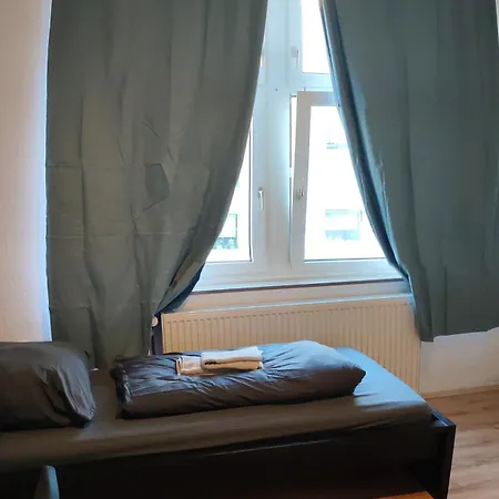 Apartmán Charmante Altbauwohnung Im Herzen Der Stadt 4 Personen Solingen